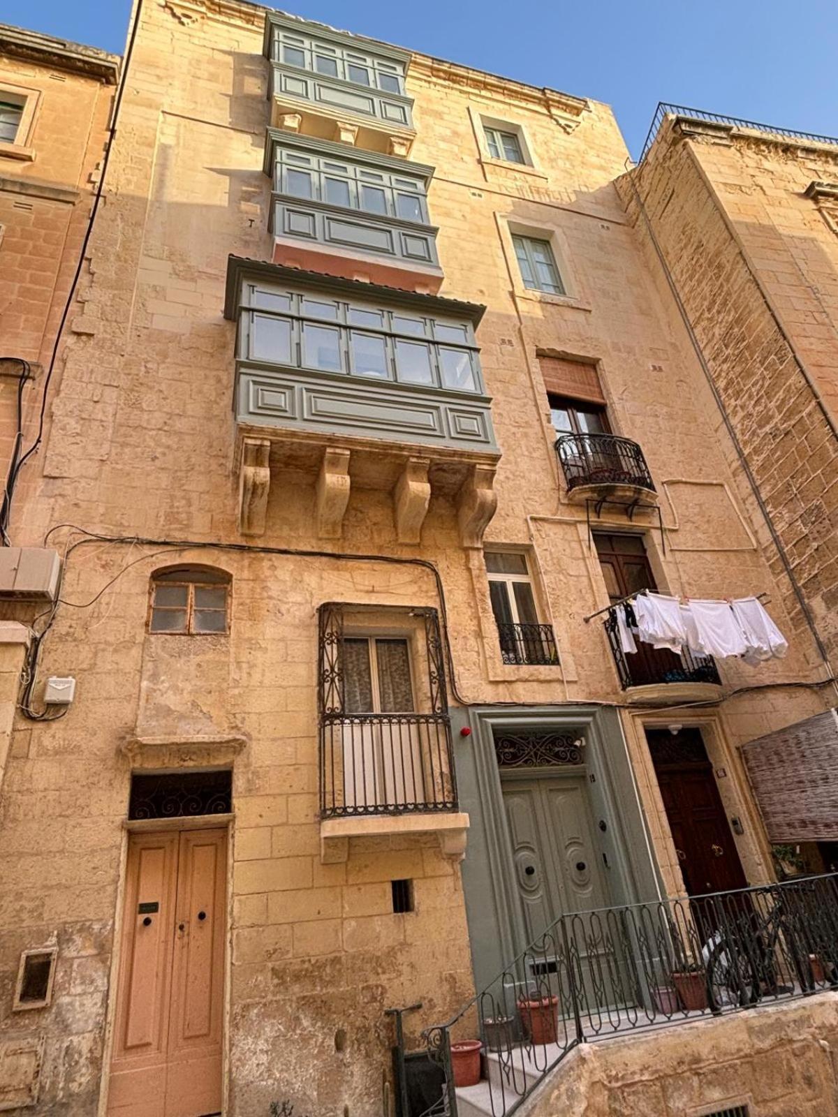 Battery House Hotel Valletta Exterior photo