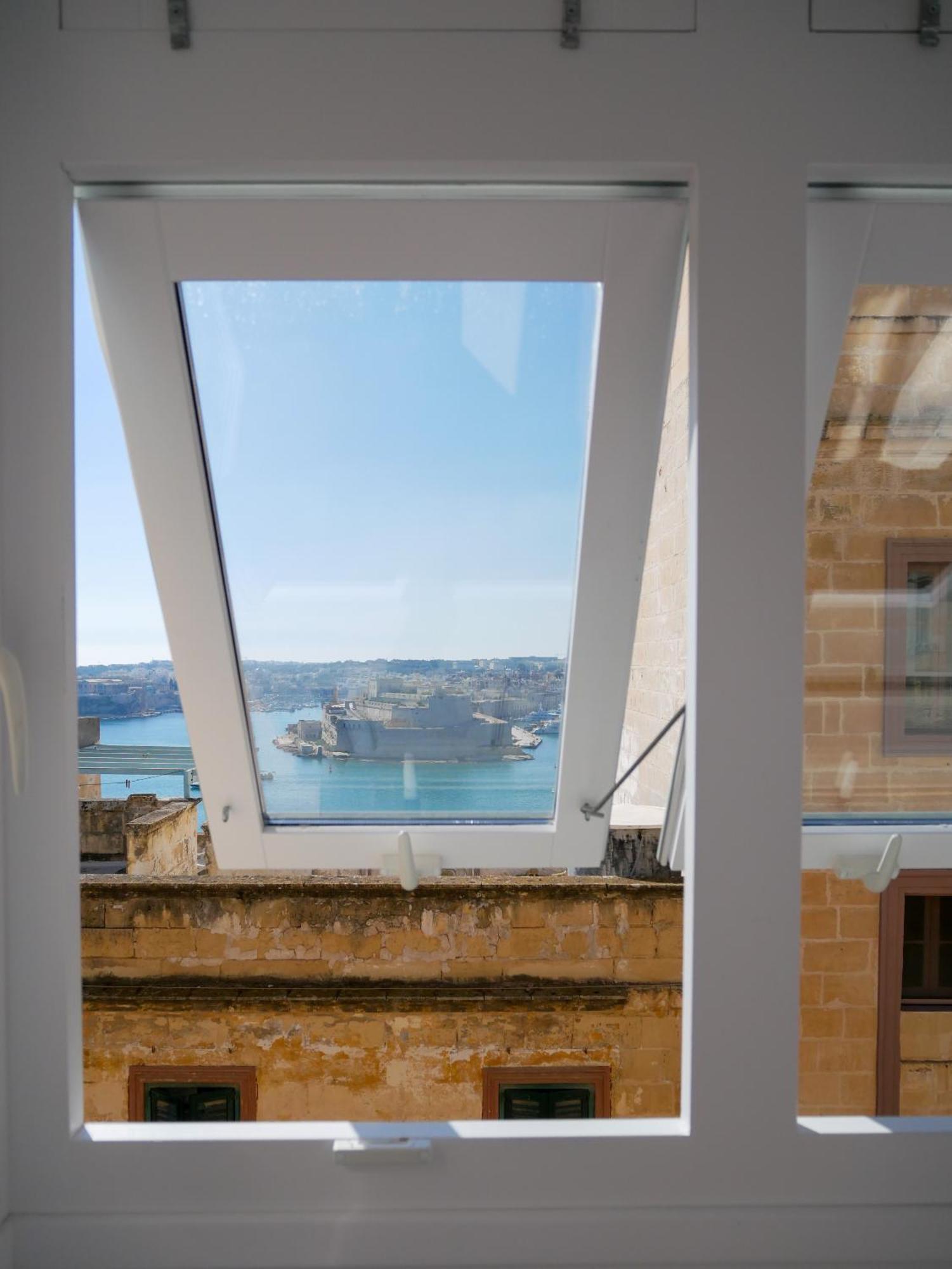 Battery House Hotel Valletta Exterior photo